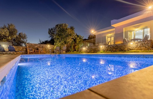 Achlia Villa | comfortable villa beach walk on direct sea views, quiet, 4 + 1people