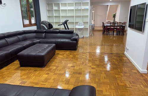 Brighton East House | Comfy 5 Bedroom retreat stay at Melbourne!