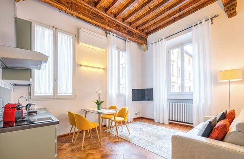 San Giovanni Apartment | Condotta 16 Apartments