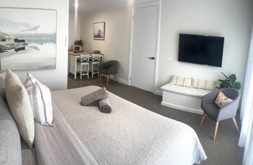 Koroit House | Conrick Guesthouse - Self contained within home