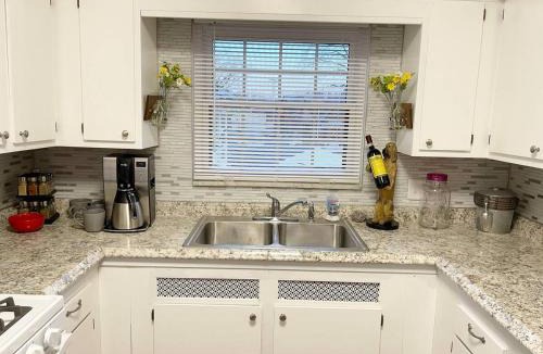 Toledo Apartment | Contemporary and modern, furnished 2 BR apartments, filled with desirable amenities