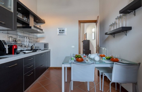 Sant'Antonio Apartment | Corte San Domenico Superior Bright Apartment