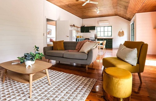Daylesford Cabin | Cosy 2BR Daylesford Cottage Retreat