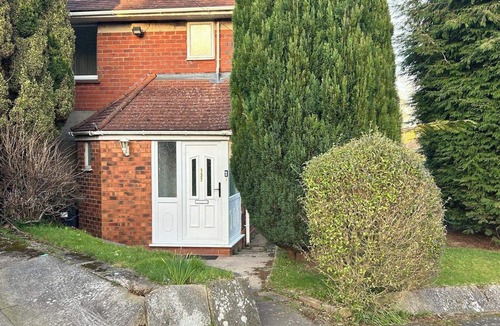 Birmingham House | Cosy 3-Bed Retreat - Garden, Parking & Bbq