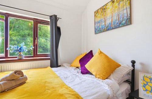 Oldbury House | Cosy 4 Bedroom Birmingham