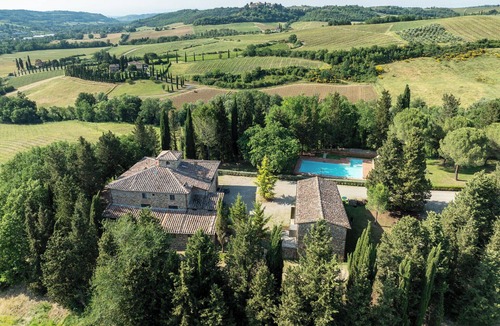 Sambuca Apartment | Cosy apartment for 6 people with WIFI, pool and terrace, close to Greve In Chianti