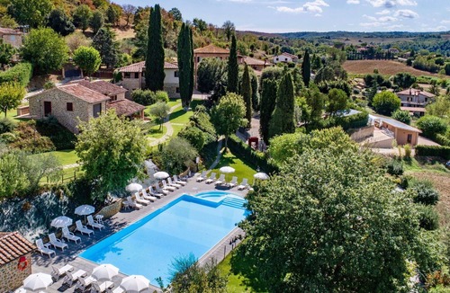 Po' Bandino Villa | Cosy apartment in villa for 4 guests with A/C, pool, WIFI, TV and patio