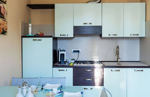 Diano Castello Apartment | Cosy apartment for 4 guests with WIFI, A/C, TV and terrace