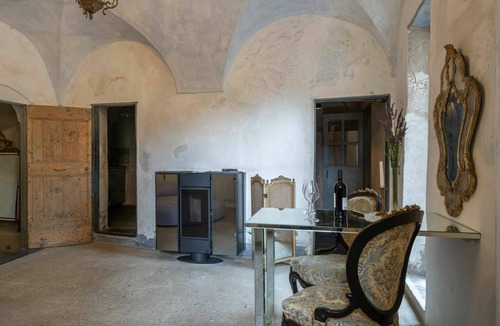 Pietrabruna Apartment | Cosy apartment for 3 people with WIFI, TV and balcony