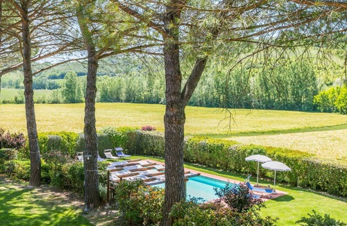 Montespertoli Villa | Cosy apartment in villa with WIFI, pool, TV, patio, pets allowed and panoramic view