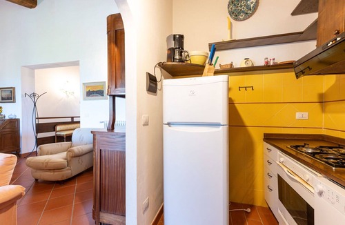 Poderi Villa | Cosy apartment in villa with WIFI, private pool, hot tub, TV, patio, pets allowed, panoramic view