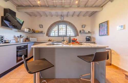Monteleone d'Orvieto House | Country House/Farm House in Monteleone D'orvieto with 4 bedrooms sleeps 8