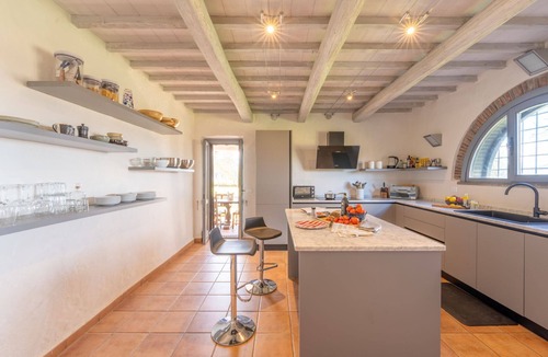 Monteleone d'Orvieto House | Country House/Farm House in Monteleone D'orvieto with 4 bedrooms sleeps 8