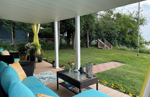 Lexington Cottage | Couples Getaway on Lake Huron 2 miles south of the quaint town of Lexington