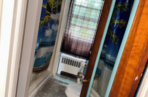 L'Anse House | Cozy 1-bedroom house in amazing L'Anse with AC
