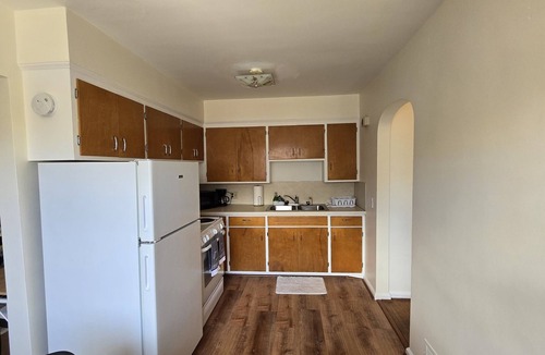 Toledo Apartment | Cozy 1Bed/1Bath unit, Pets OK, Close to ProMedica, UT.