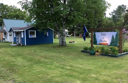 Carp Lake Cabin | Cozy 1BR Lake Cabin Near Mackinaw City on Paradise Lake, Michigan