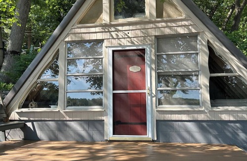 Pierson Cottage | Cozy 2-bedroom cottage in charming Pierson, Michigan!