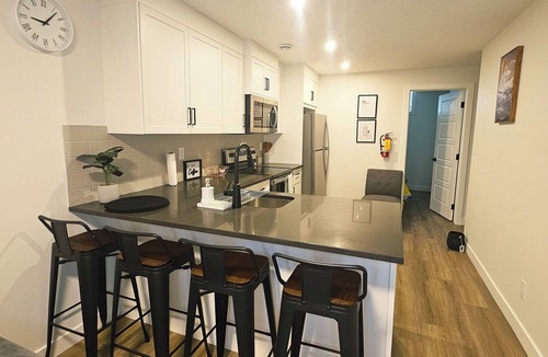 Southwest Calgary Apartment | Cozy 2BR Basement Suite in Vermilion Hill SW Calgary