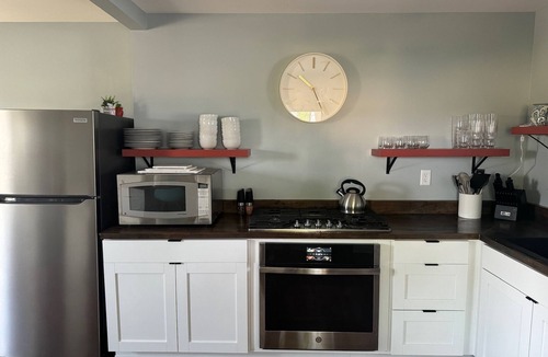 Howell House | Cozy 3-bedroom house on Lake Chemung near Mt. Brighton