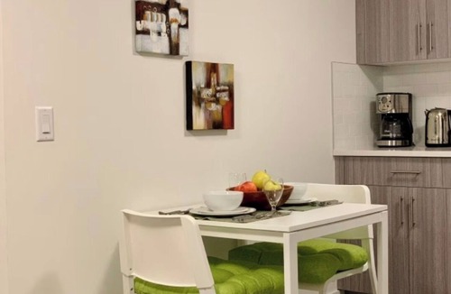 Calgary House | Cozy and Homey 1 Bedroom Basement Suite | 12 Mins to Airport