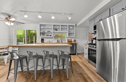 Traverse City House | Cozy Home Near Downtown | Newly Added Ammenities!