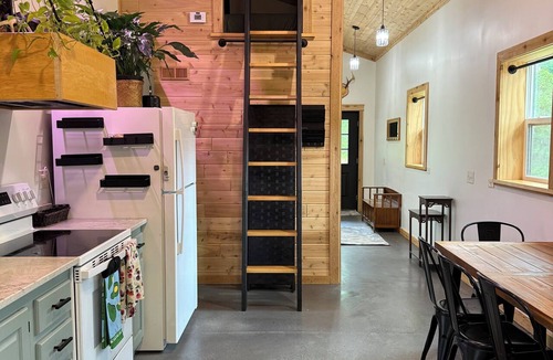 Sanford House | Cozy Sanford Barndominium