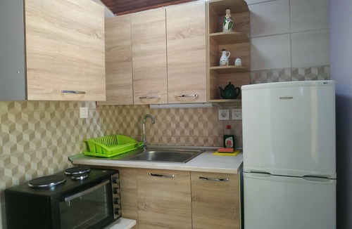 Metamorfosi Apartment | Cozy studio for couples - two steps from the sea