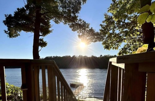 Mayfield Cabin | Cozy Vintage Lake Cabin with Hot Tub & Beach Access near Traverse City, Northern Michigan