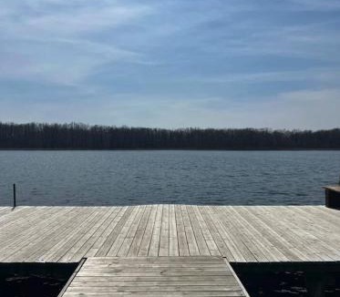 Allenton House | Cranberry Lake Hideaway, Cozy Cottage with Sauna, Outdoor Shower, Kayaks, Games