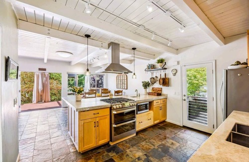 Glen Ellen House | Creekside Wine Country Escape w/Hot Tub + Game Room