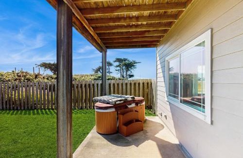 Crescent City House | Crescent City Beach House