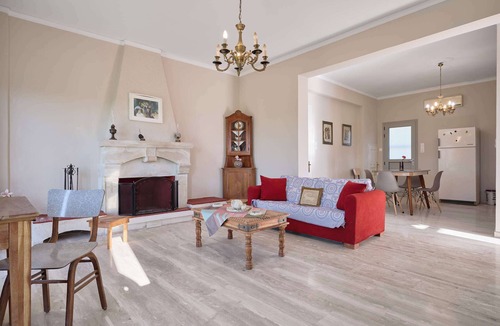 Pombia Villa | Creta Leisure Escape, Private Pool & Garden Oasis