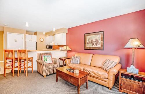 Thompsonville House | Crystal Mountain Condo - Wintergreen 535