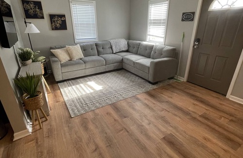 Bowling Green House | Cute and cozy home in BG