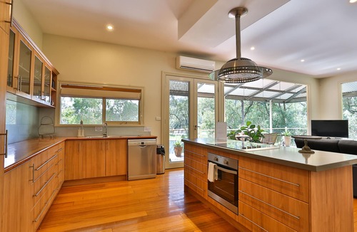 Taylor Bay House | DeVine Getaway - Home Away From Home