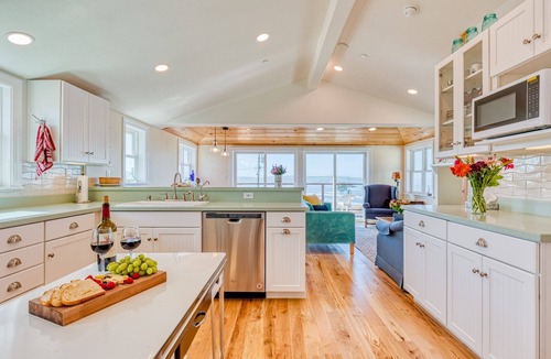 Dillon Beach Cabin | Dillon Beach 5-Star Retreat! Dog OK~Walk to Beach~WiFi– The Lookout