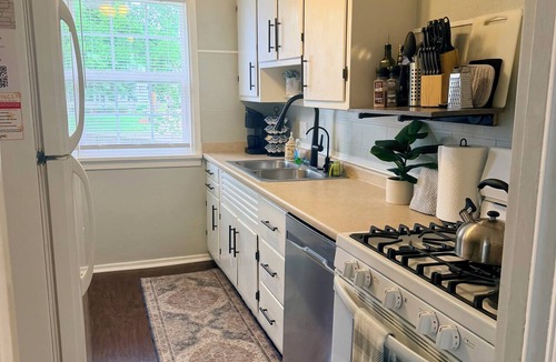 Toledo House | Dog-Friendly Home, Fenced Yard , 2 Living Areas, Near Zoo & UTMC