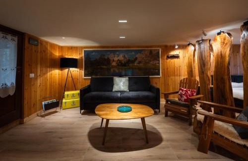 Valfornace Ski Chalet | DOLF - Villa Ombrosa