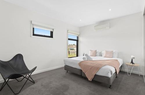 Chadstone House | Domi Rentals The Chadstone Homes