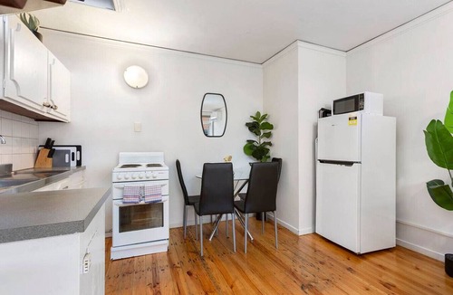 Murrumbeena Apartment | Domi Rentals - The Murra Apartment