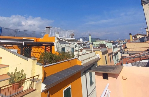 Borghetto Santo Spirito Bed & Breakfast | Double room private bathroom and patio, breakfast incl. 80 meters from the sea
