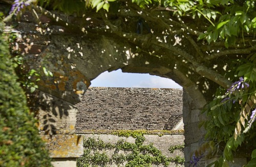 Southrop Cottage | Dovecote| Luxury Cotswold Cottage | Sleeps 6