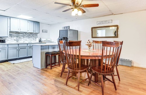 Beulah Apartment | Downtown Beulah Pet-Friendly Apt Near Lake & Shops