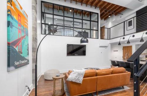 Grand Rapids Apartment | Downtown Luxe Historic Roots & Private Parking
