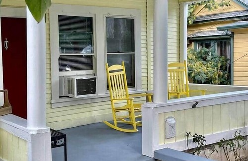 Sonora House | Downtown Updated Craftsman, Pet Friendly