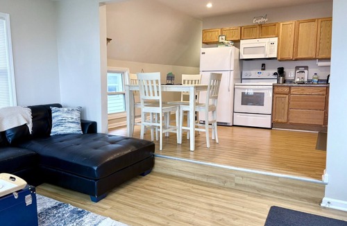 Toledo Apartment | "Driftwood Point" Sunrise Views!