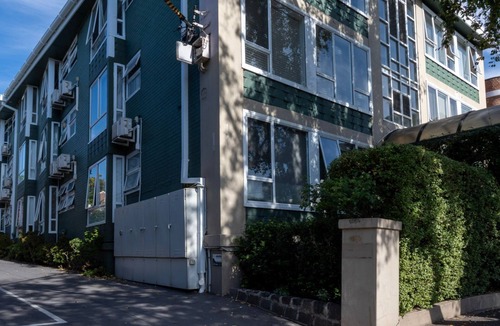 East Melbourne Apartment | Eastwood on Hotham studio in the heart of East Melbourne