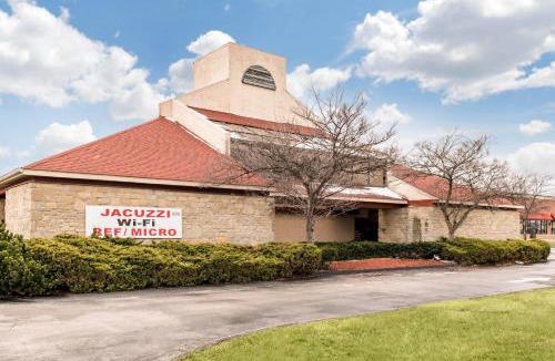 Holland Hotel | Econo Lodge Holland - Toledo