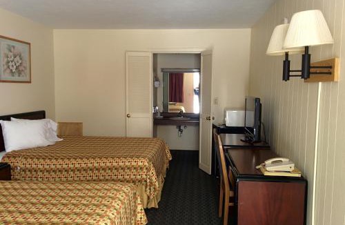 Perrysburg Hotel | Economy Inn Toledo-Perrysburg